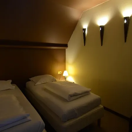 Malcot Hotell 3*